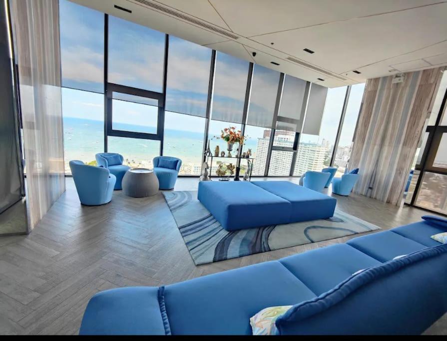 Apartment Sea View 2 Bed At Excellent Location *