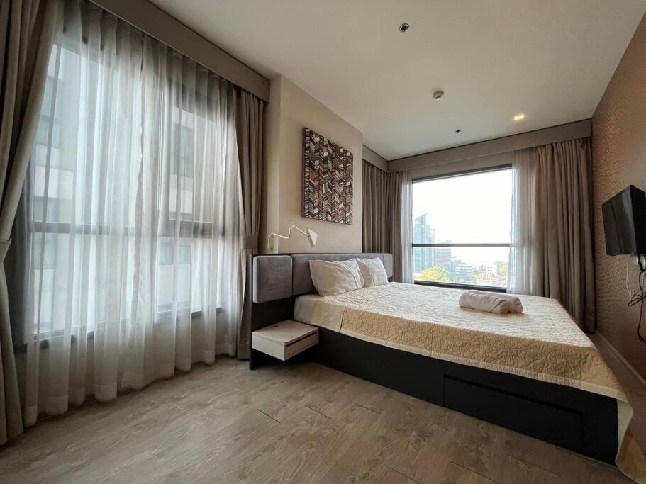Apartment Sea View 2 Bed At Excellent Location Pattaya