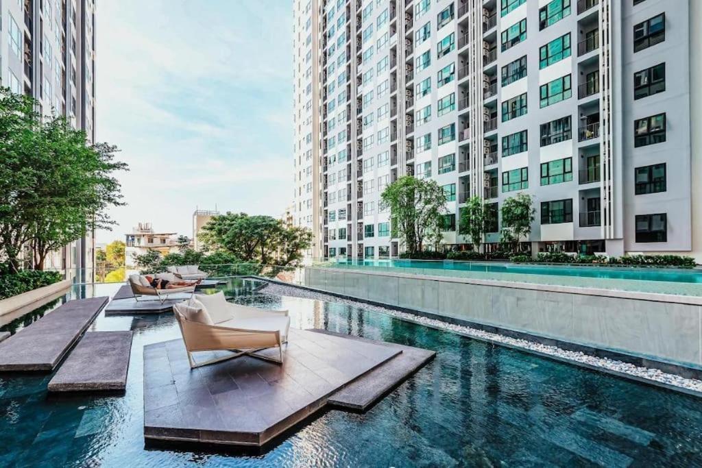 Sea View 2 Bed At Excellent Location Apartment