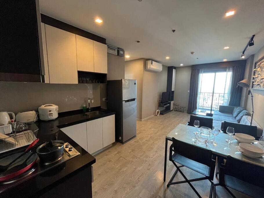 Sea View 2 Bed At Excellent Location Pangsapuri *